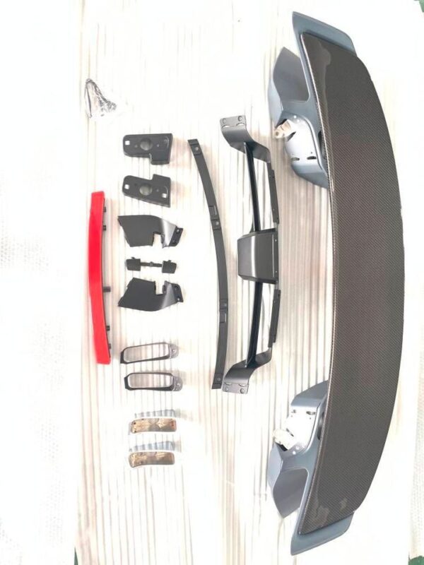 Carbon Heckspoiler passend für Porsche 911 992 Sport Optik – Bild 5