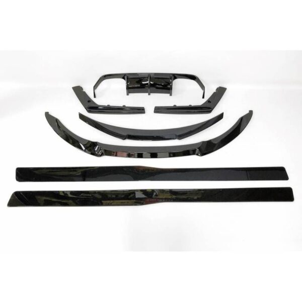 BodyKit passend für BMW F82 / F83 Glanz Schwarz SET NEU TÜV