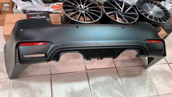 Bodykit passend für BMW E92 / E93 10-12 LCI – Bild 3